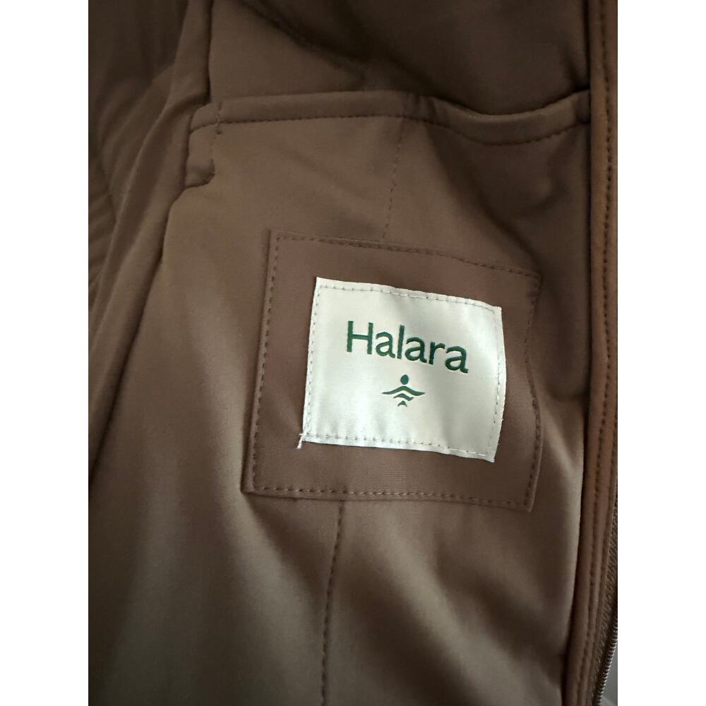 New Halara PuffFlex Removable Hood Shirred Casual Padded Jacket with Pockets - Picture 9 of 10